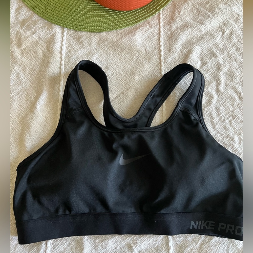 Nike Pro Blsck Sports Bra M